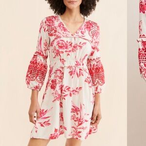 Chic Long Sleeve Floral Dress in Red and White